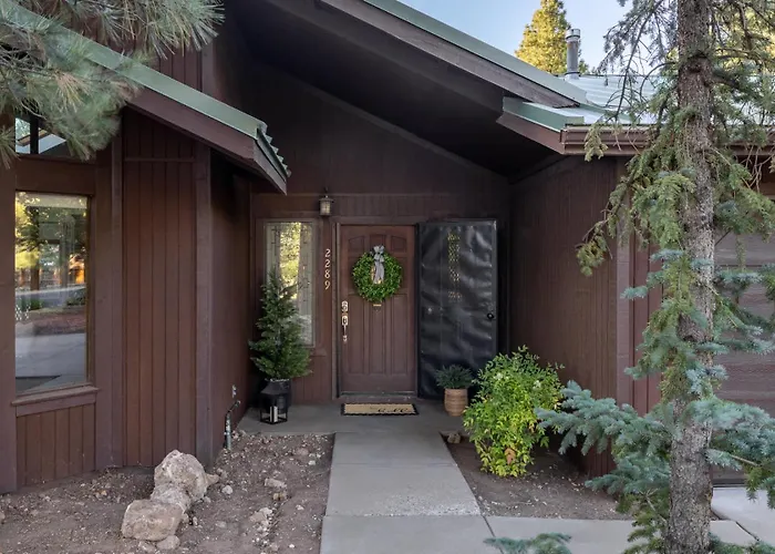 Holiday home Pines & Hot Tub Country Club Flagstaff